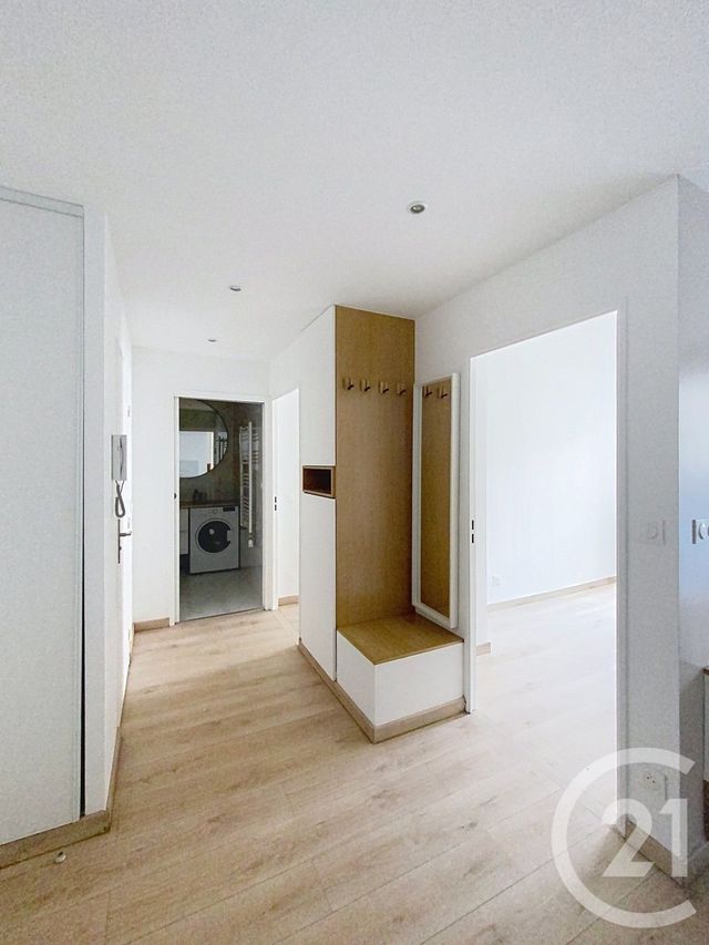 Appartement F3 &agrave; louer - 3 pi&egrave;ces - 59,05 m2 - Levallois Perret - 92 - ILE-DE-FRANCE