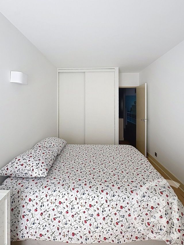 Appartement F2 &agrave; louer - 2 pi&egrave;ces - 57 m2 - Levallois Perret - 92 - ILE-DE-FRANCE