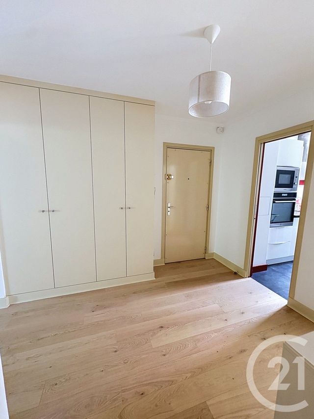 Appartement F2 &agrave; louer - 2 pi&egrave;ces - 57 m2 - Levallois Perret - 92 - ILE-DE-FRANCE