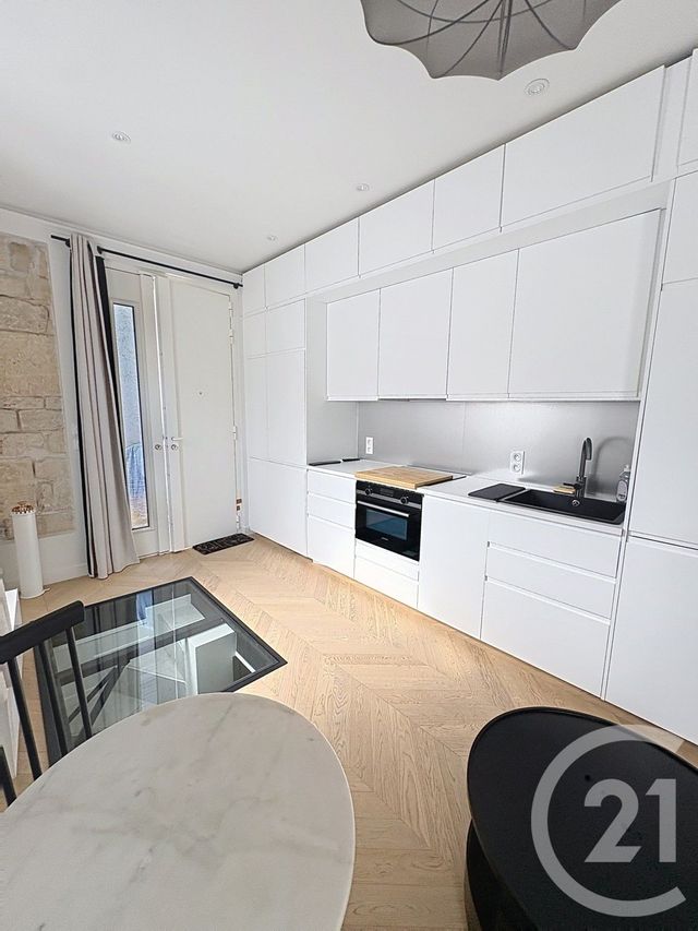 Appartement F2 &agrave; louer - 2 pi&egrave;ces - 25 m2 - Neuilly Sur Seine - 92 - ILE-DE-FRANCE