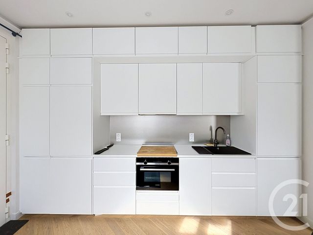Appartement F2 &agrave; louer - 2 pi&egrave;ces - 25 m2 - Neuilly Sur Seine - 92 - ILE-DE-FRANCE