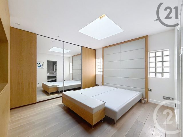 Maison &agrave; vendre - 5 pi&egrave;ces - 178 m2 - Courbevoie - 92 - ILE-DE-FRANCE