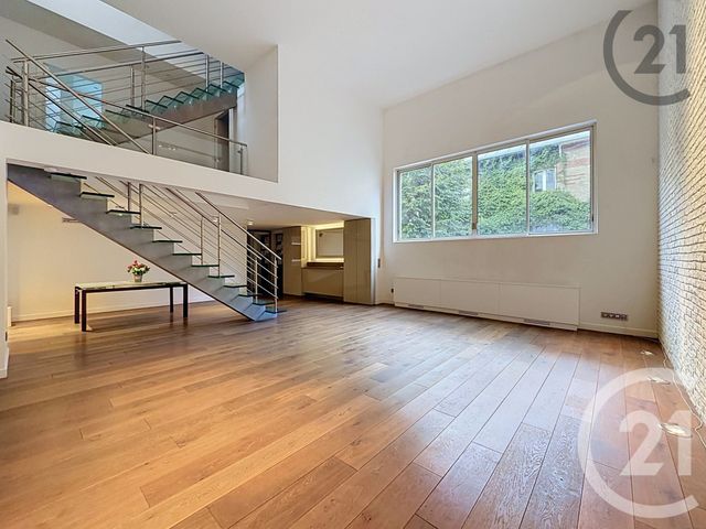 Maison &agrave; vendre - 5 pi&egrave;ces - 178 m2 - Courbevoie - 92 - ILE-DE-FRANCE