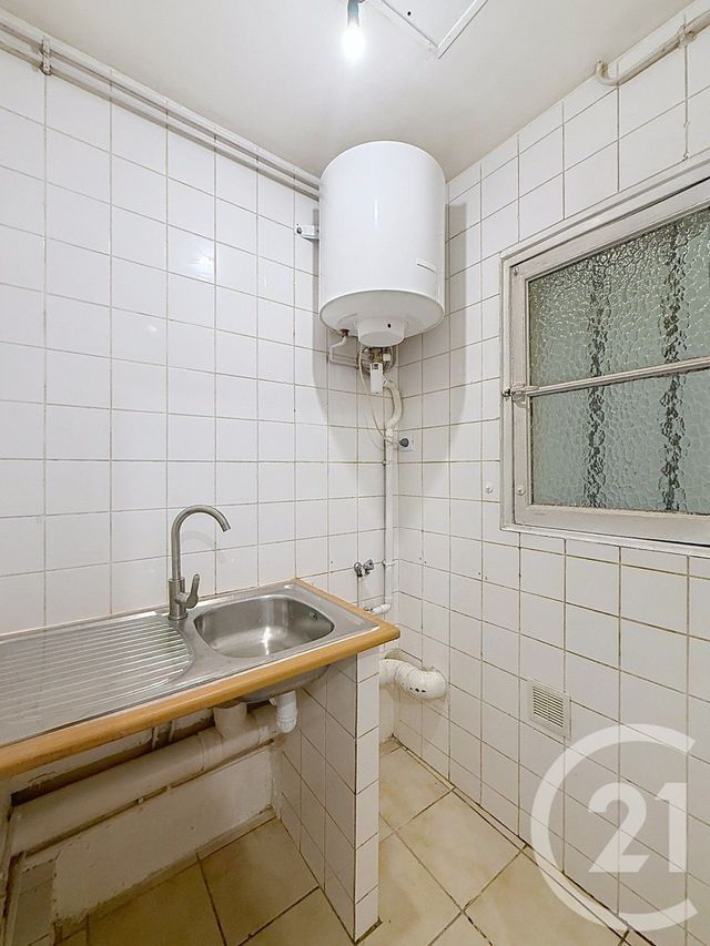Appartement F1 &agrave; louer - 1 pi&egrave;ce - 24,85 m2 - Levallois Perret - 92 - ILE-DE-FRANCE
