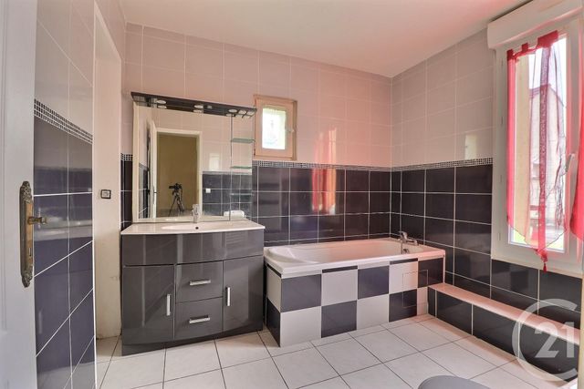 Maison à vendre - 6 pièces - 148,79 m2 - Aulnay Sous Bois - 93 - ILE-DE-FRANCE