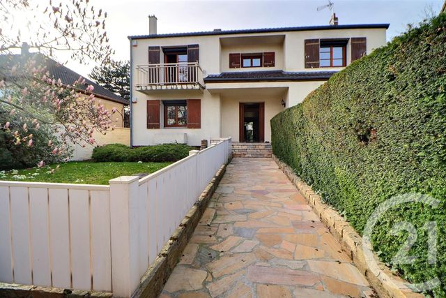 Maison à vendre - 8 pièces - 241,52 m2 - Aulnay Sous Bois - 93 - ILE-DE-FRANCE