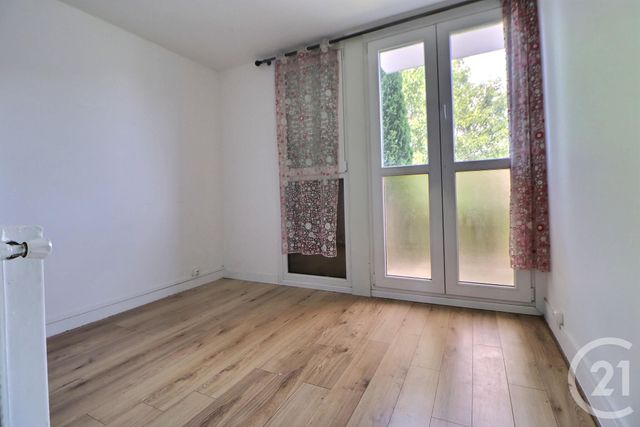 Appartement F3 à vendre - 3 pièces - 55,45 m2 - Le Bourget - 93 - ILE-DE-FRANCE