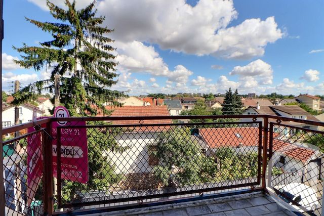 Appartement F3 à vendre - 3 pièces - 52,03 m2 - Aulnay Sous Bois - 93 - ILE-DE-FRANCE