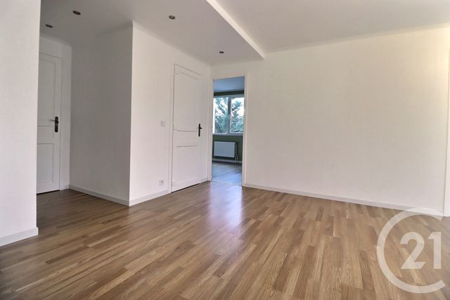 Appartement F3 à vendre - 3 pièces - 71,27 m2 - Aulnay Sous Bois - 93 - ILE-DE-FRANCE