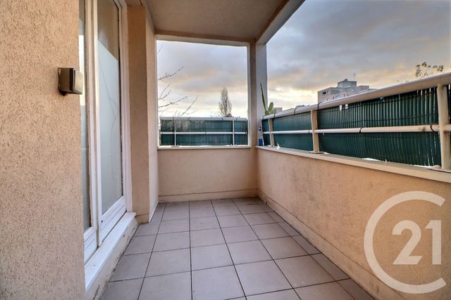 Appartement F3 à vendre - 3 pièces - 71,27 m2 - Aulnay Sous Bois - 93 - ILE-DE-FRANCE