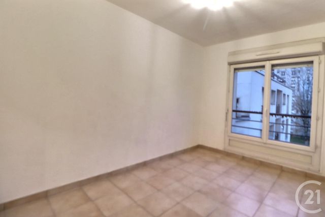 Appartement F4 &agrave; vendre - 4 pi&egrave;ces - 70,30 m2 - Aulnay Sous Bois - 93 - ILE-DE-FRANCE