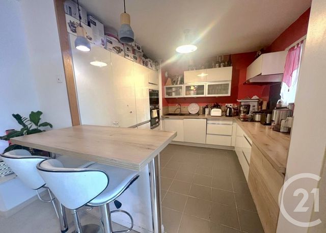 Maison à vendre - 5 pièces - 100 m2 - Bondy - 93 - ILE-DE-FRANCE