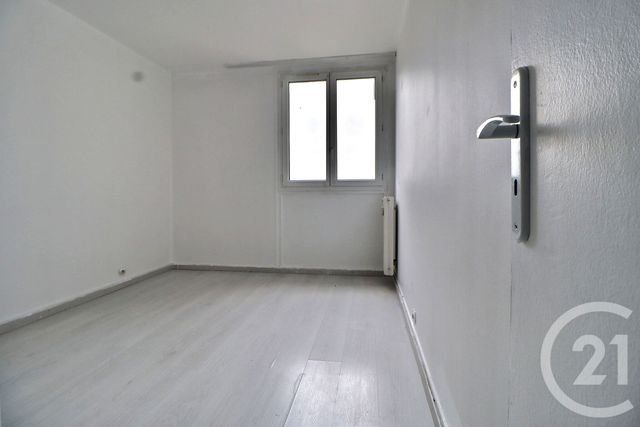 Appartement F4 &agrave; vendre - 4 pi&egrave;ces - 76,01 m2 - Aulnay Sous Bois - 93 - ILE-DE-FRANCE