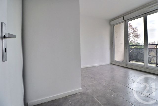 Appartement F4 &agrave; vendre - 4 pi&egrave;ces - 66,15 m2 - Aulnay Sous Bois - 93 - ILE-DE-FRANCE