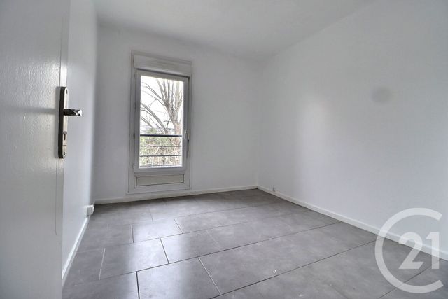 Appartement F4 &agrave; vendre - 4 pi&egrave;ces - 66,15 m2 - Aulnay Sous Bois - 93 - ILE-DE-FRANCE