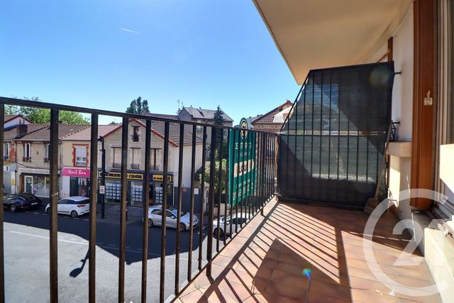 Appartement F3 &agrave; louer - 3 pi&egrave;ces - 69,95 m2 - Aulnay Sous Bois - 93 - ILE-DE-FRANCE