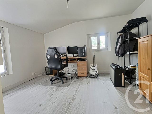Appartement F4 &agrave; vendre - 4 pi&egrave;ces - 100 m2 - Aulnay Sous Bois - 93 - ILE-DE-FRANCE
