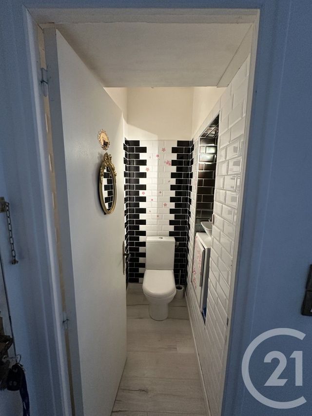 Appartement F2 bis &agrave; louer - 2 pi&egrave;ces - 61,06 m2 - Livry Gargan - 93 - ILE-DE-FRANCE