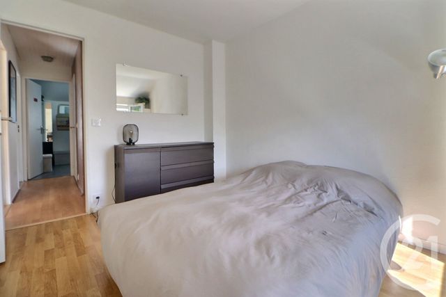 Appartement F4 &agrave; louer - 4 pi&egrave;ces - 81,20 m2 - Aulnay Sous Bois - 93 - ILE-DE-FRANCE