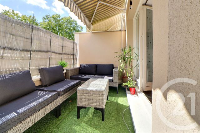 Appartement F4 &agrave; louer - 4 pi&egrave;ces - 81,20 m2 - Aulnay Sous Bois - 93 - ILE-DE-FRANCE