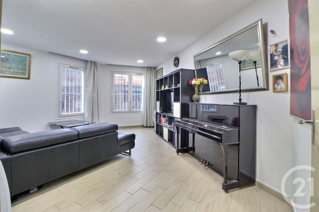 Appartement F3 à vendre - 3 pièces - 65,24 m2 - Paris - 75010 - ILE-DE-FRANCE