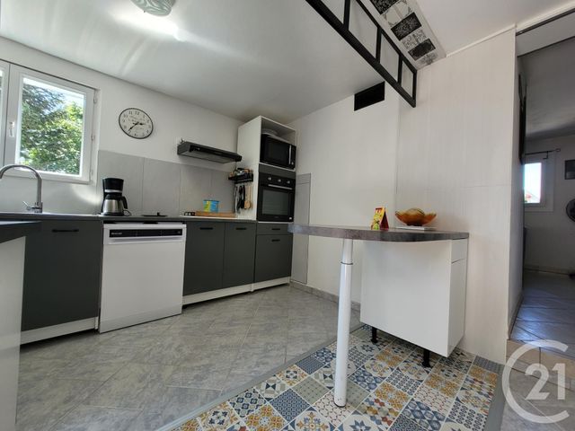 Maison &agrave; vendre - 5 pi&egrave;ces - 100,51 m2 - Neuf Marche - 76 - HAUTE-NORMANDIE