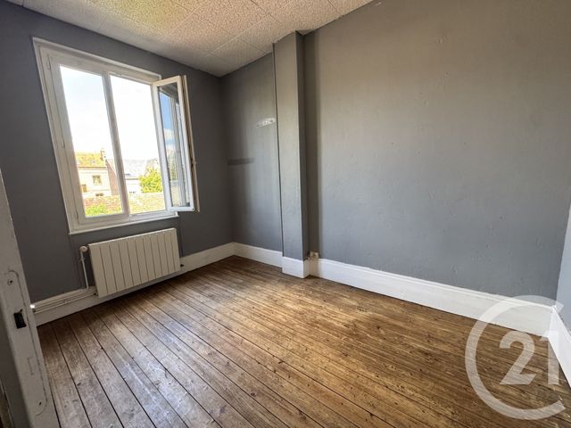 Maison à vendre - 7 pièces - 84,69 m2 - Gournay En Bray - 76 - HAUTE-NORMANDIE