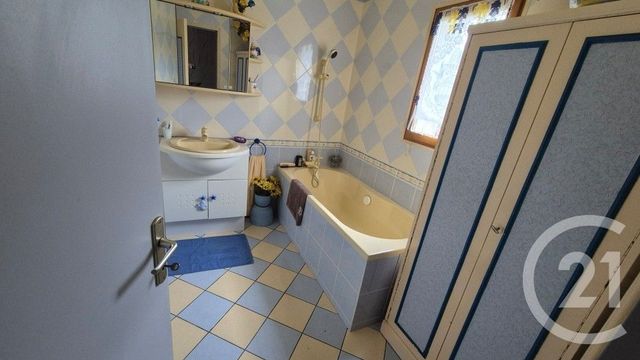 Maison à vendre - 5 pièces - 180 m2 - Hodeng Hodenger - 76 - HAUTE-NORMANDIE