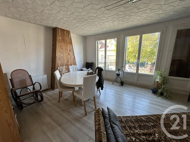 Maison &agrave; vendre - 7 pi&egrave;ces - 77 m2 - Gournay En Bray - 76 - HAUTE-NORMANDIE