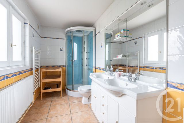 Maison à vendre - 5 pièces - 122 m2 - Champigny Sur Marne - 94 - ILE-DE-FRANCE