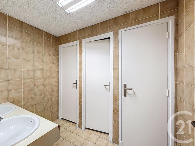 Divers à louer - 90 m2 - Courcouronnes - 91 - ILE-DE-FRANCE