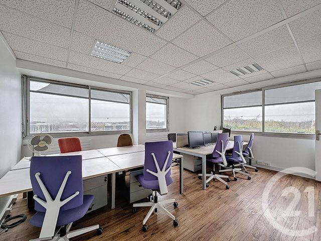 Divers à louer - 90 m2 - Courcouronnes - 91 - ILE-DE-FRANCE