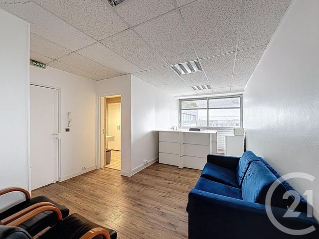 Divers à louer - 90 m2 - Courcouronnes - 91 - ILE-DE-FRANCE