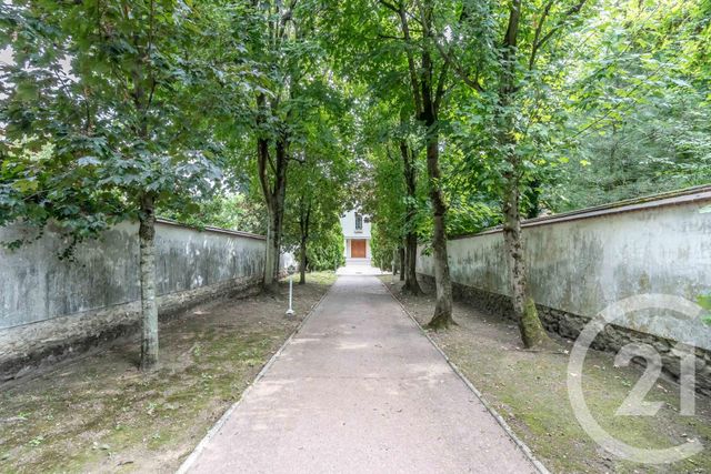 Maison à vendre - 9 pièces - 252 m2 - Champigny Sur Marne - 94 - ILE-DE-FRANCE