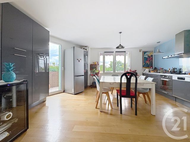 Appartement F3 à vendre - 3 pièces - 90,77 m2 - Champigny Sur Marne - 94 - ILE-DE-FRANCE