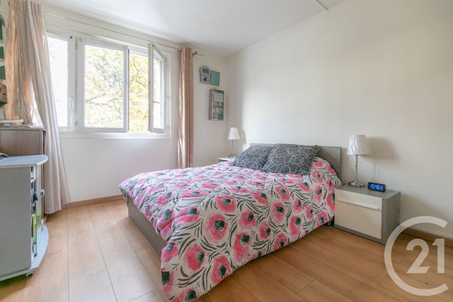 Appartement à vendre - 3 pièces - 62,37 m2 - Champigny Sur Marne - 94 - ILE-DE-FRANCE