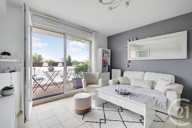 Appartement F3 à louer - 3 pièces - 56,44 m2 - Champigny Sur Marne - 94 - ILE-DE-FRANCE