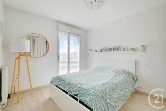 Appartement F3 à louer - 3 pièces - 56,44 m2 - Champigny Sur Marne - 94 - ILE-DE-FRANCE