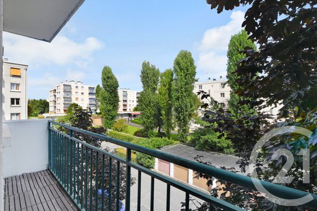 Appartement F4 &agrave; louer - 4 pi&egrave;ces - 63,68 m2 - Champigny Sur Marne - 94 - ILE-DE-FRANCE