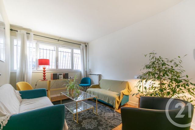 Appartement F3 à vendre ST MAUR DES FOSSES