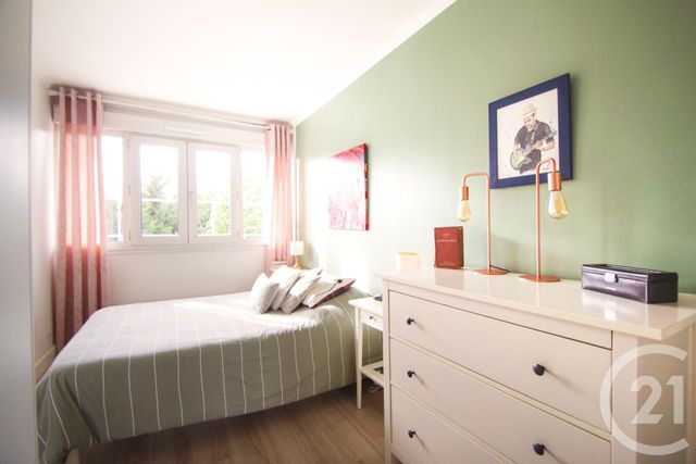 Appartement F4 &agrave; vendre - 4 pi&egrave;ces - 67,22 m2 - Champigny Sur Marne - 94 - ILE-DE-FRANCE