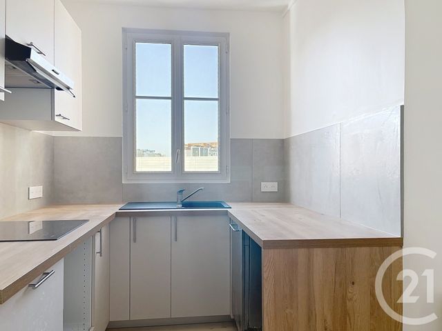 Appartement F1 &agrave; louer - 1 pi&egrave;ce - 27,70 m2 - Clichy - 92 - ILE-DE-FRANCE