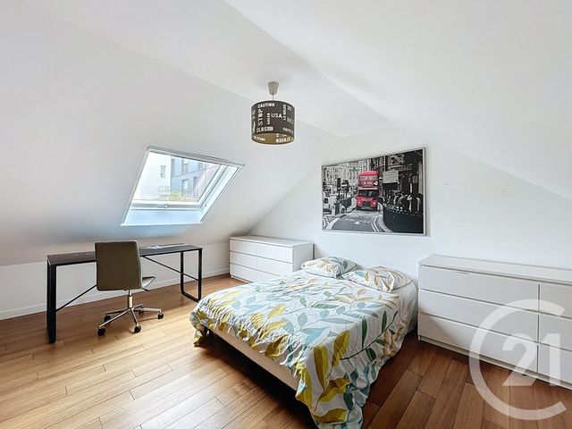 Maison &agrave; louer - 7 pi&egrave;ces - 114,30 m2 - Champigny Sur Marne - 94 - ILE-DE-FRANCE