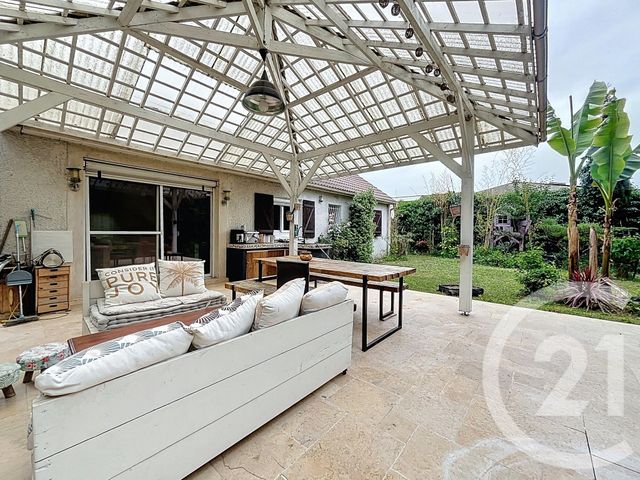 Maison &agrave; louer - 7 pi&egrave;ces - 114,30 m2 - Champigny Sur Marne - 94 - ILE-DE-FRANCE
