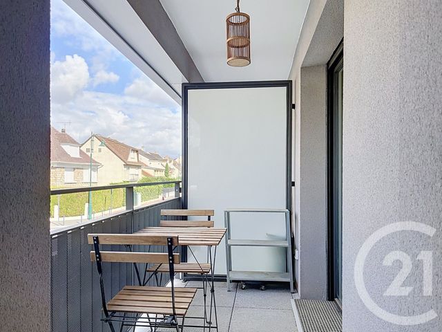 Appartement F3 &agrave; louer - 3 pi&egrave;ces - 57,24 m2 - Ormesson Sur Marne - 94 - ILE-DE-FRANCE