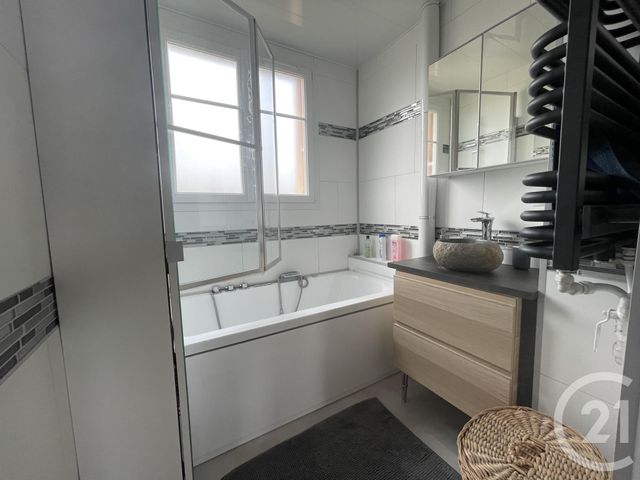 Appartement F4 &agrave; louer - 4 pi&egrave;ces - 63,31 m2 - Champigny Sur Marne - 94 - ILE-DE-FRANCE