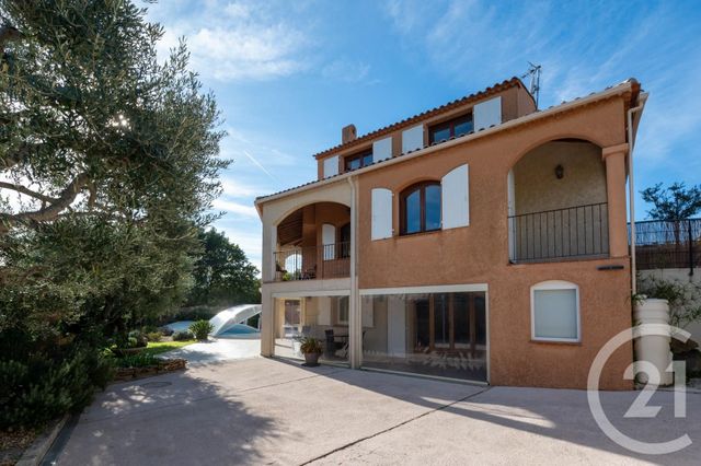 Maison à vendre - 8 pièces - 212,61 m2 - Bormes Les Mimosas - 83 - PROVENCE-ALPES-COTE-D-AZUR