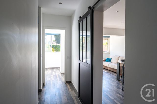 Appartement T2 à vendre - 2 pièces - 47,89 m2 - Bormes Les Mimosas - 83 - PROVENCE-ALPES-COTE-D-AZUR