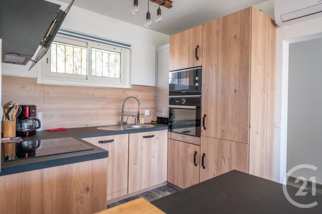 Appartement T2 à vendre - 2 pièces - 47,89 m2 - Bormes Les Mimosas - 83 - PROVENCE-ALPES-COTE-D-AZUR