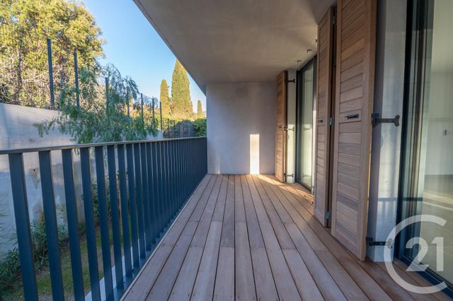 Appartement à vendre - 3 pièces - 63 m2 - Bormes Les Mimosas - 83 - PROVENCE-ALPES-COTE-D-AZUR